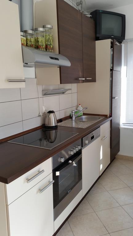 Apartment Sajkovic Углян Экстерьер фото